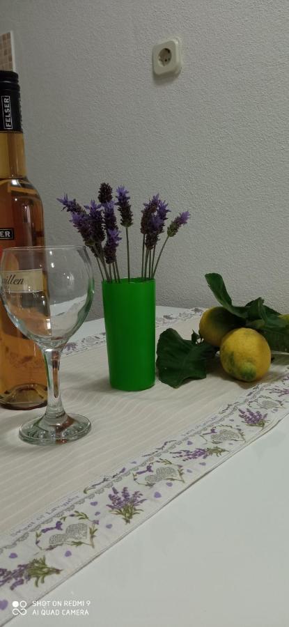 Studios Ana Mari Komiža Esterno foto